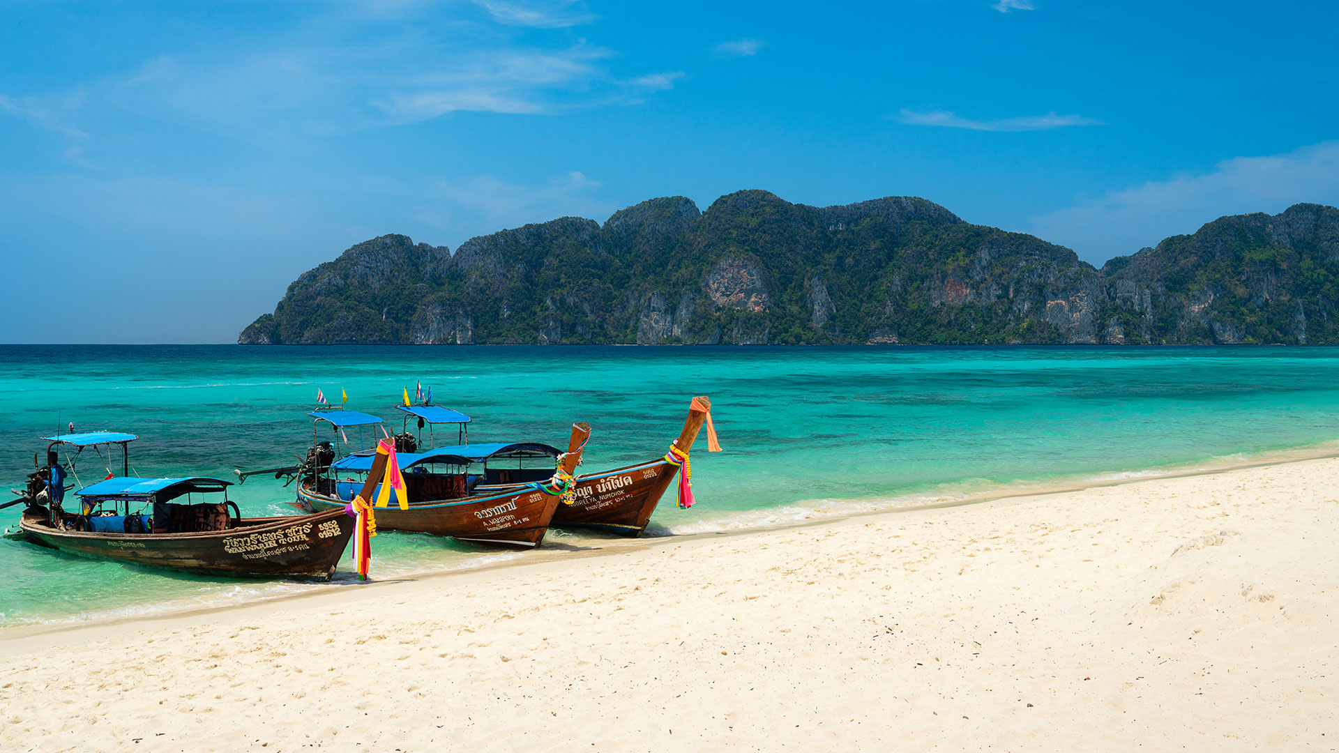 Photo-1920×1080-PhiPhi