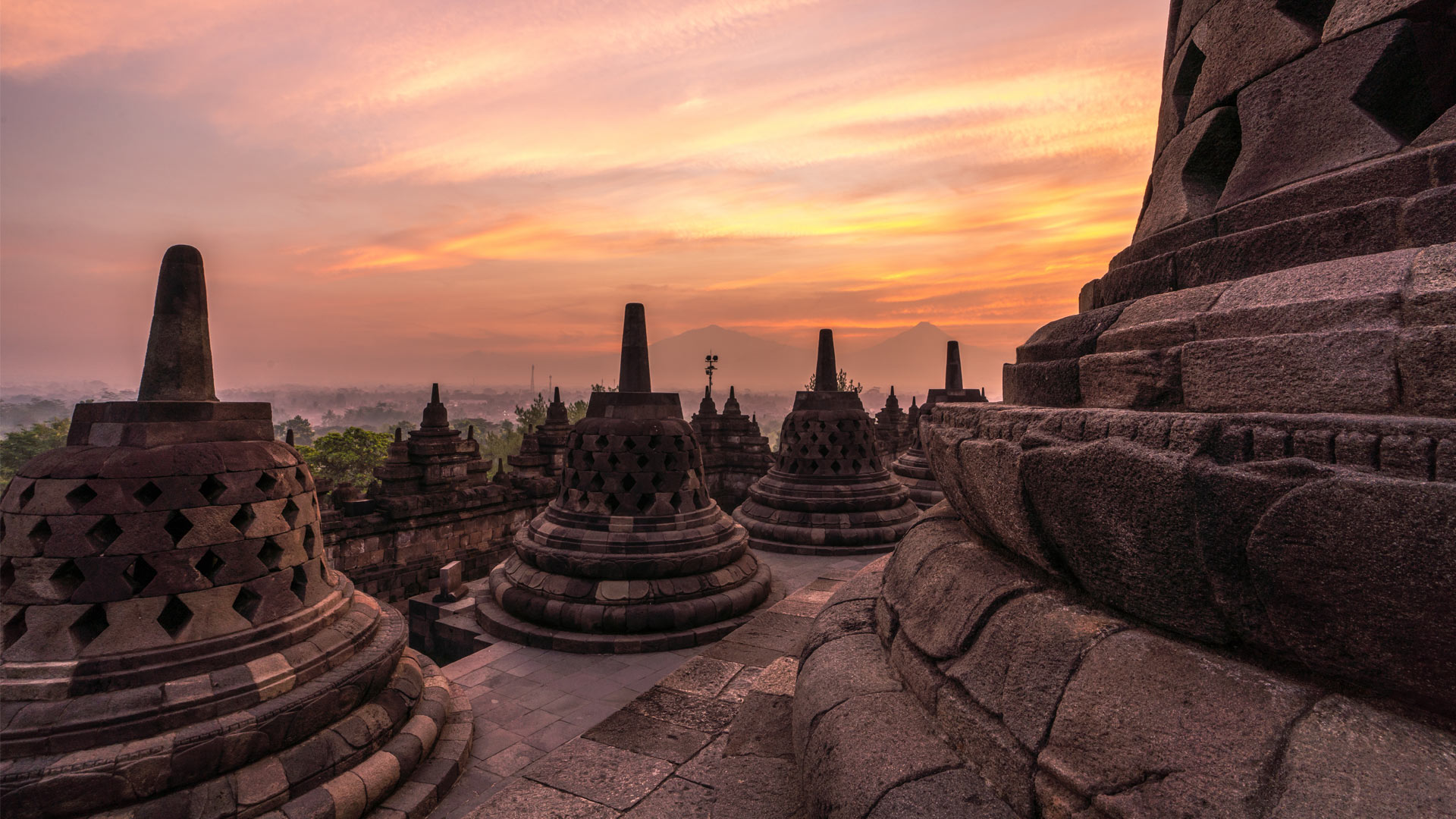 1920×1080-Yogyakarta1